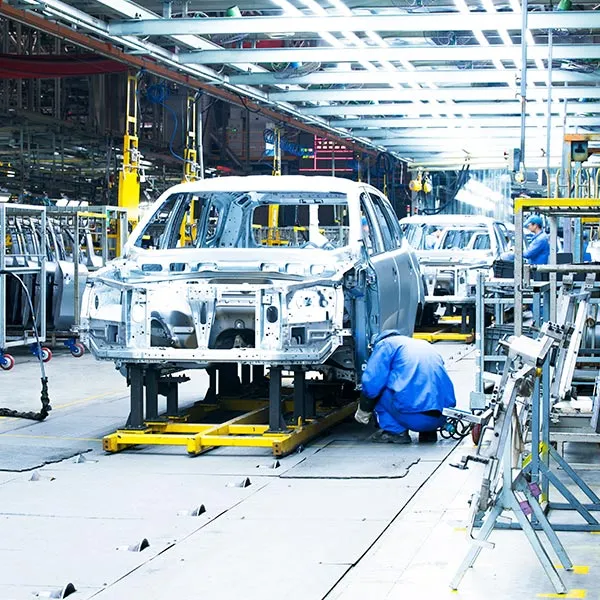 自動車の工場